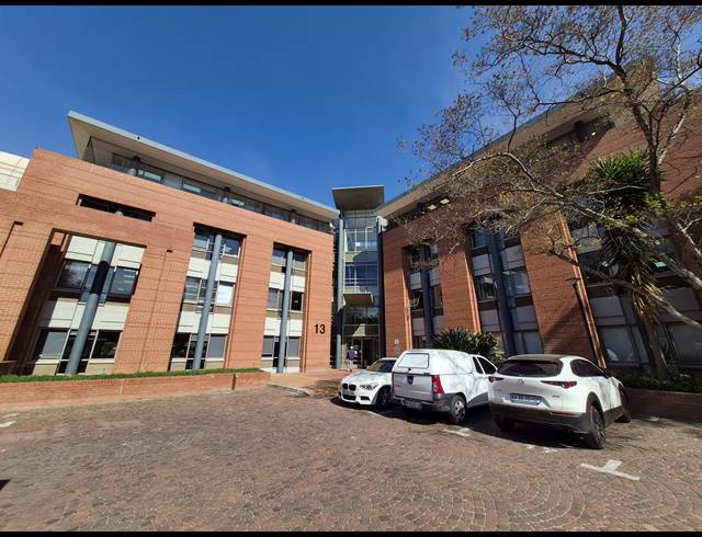 306M² OFFICE TO LET IN WOODMEAD